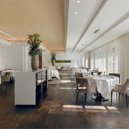 La Butte Aux Bois A Small Luxury Of The World Hotel 5*