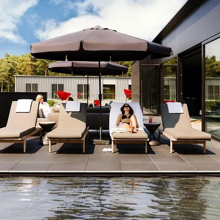 La Butte Aux Bois A Small Luxury Of The World 5* Lanaken